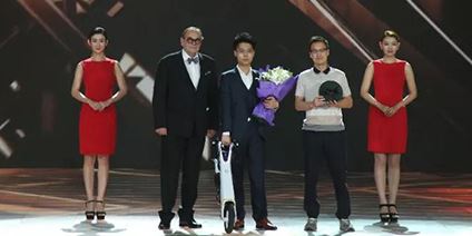 岸峰斬獲環(huán)球設(shè)計(jì)大獎(jiǎng)“全場(chǎng)大獎(jiǎng)”，彰顯中國(guó)設(shè)計(jì)先鋒力！